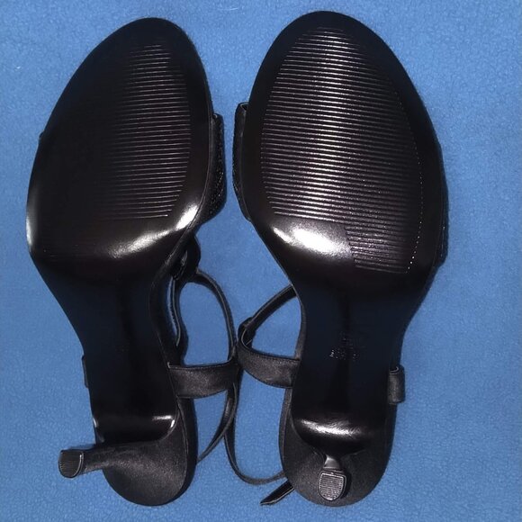 Nina sandals & clutch - Picture 3 of 7